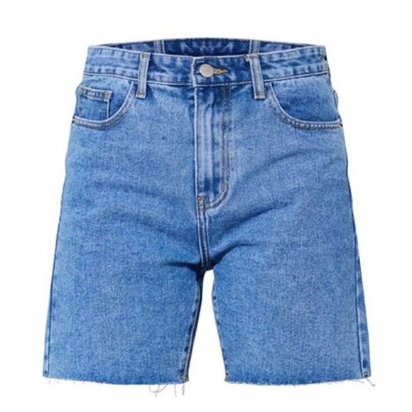 NEW PrettyLittleThing Longline Fitted Denim Shorts Casual Preppy Summer size‎ 4 - Picture 2 of 7